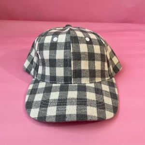 Womens Plaid Gray and White Hat